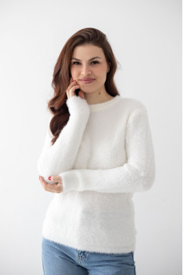 Светр жіночий